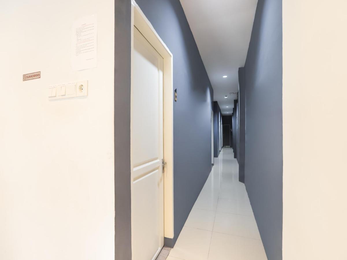 Oyo 3492 Mandala Residence Medan Eksteriør billede